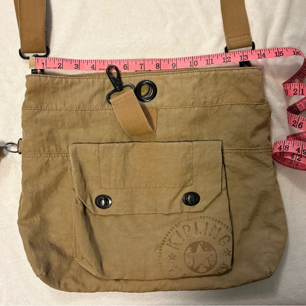 Y2K Kipling Tan Messenger Bag with Keychain - Picture 2 of 13